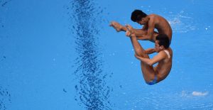 Filipino divers