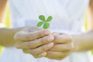 4-leaf-clover-and-luck